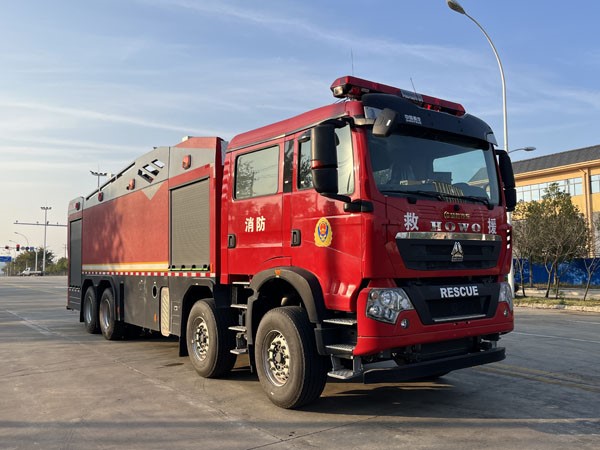 CSC5370GXFSG180/Z6型水罐消防車