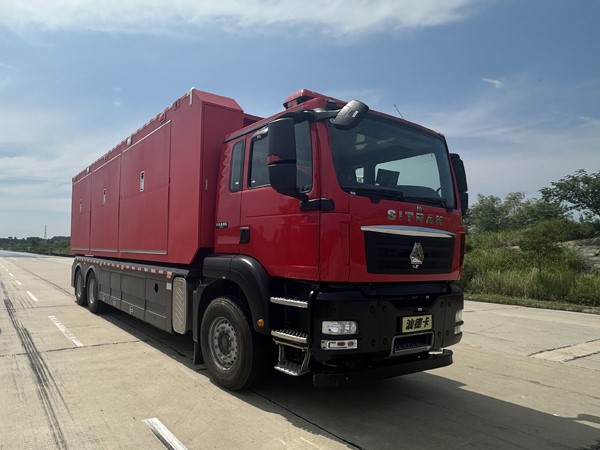 CSC5210TXFZX80/S6型自裝卸式消防車(chē)