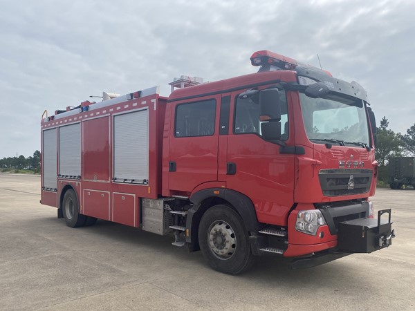 CSC5190TXFHJ40/Z6型化學(xué)救援消防車