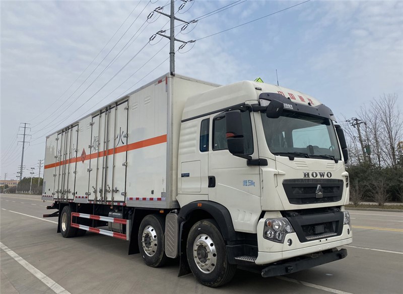 CSC5267XQYZ6型爆破器材運(yùn)輸車