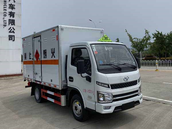 CSC5043XRYSH6型易燃液體廂式運(yùn)輸車